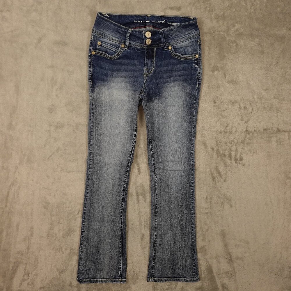 WallFlower Jeans Luscious Curvy Bootcut Women's‎ Size 1 Short